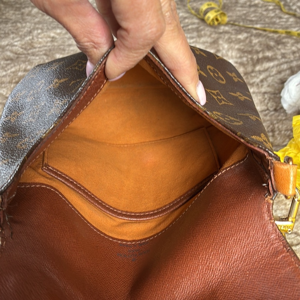 Authentic Louis Vuitton Musette salsa crossbody - Picture 6 of 11